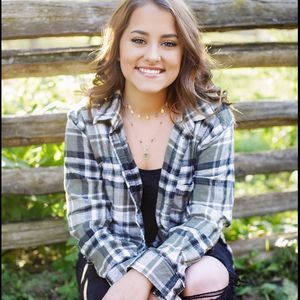 Meet your Posher, Karli